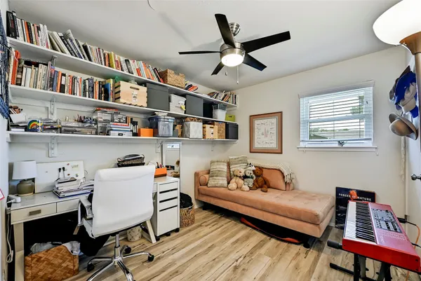 $1,850 | 9702 Oriole Drive, Austin, TX 78753