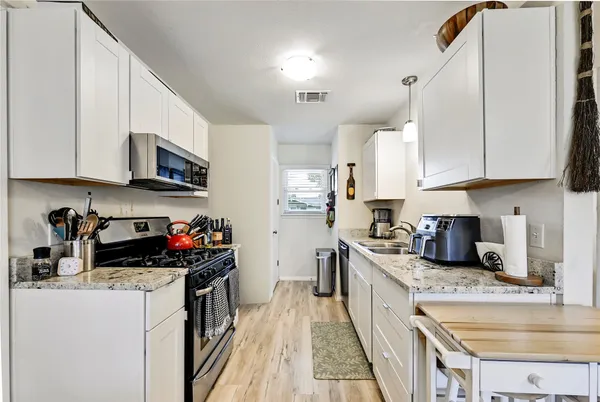 $1,850 | 9702 Oriole Drive, Austin, TX 78753