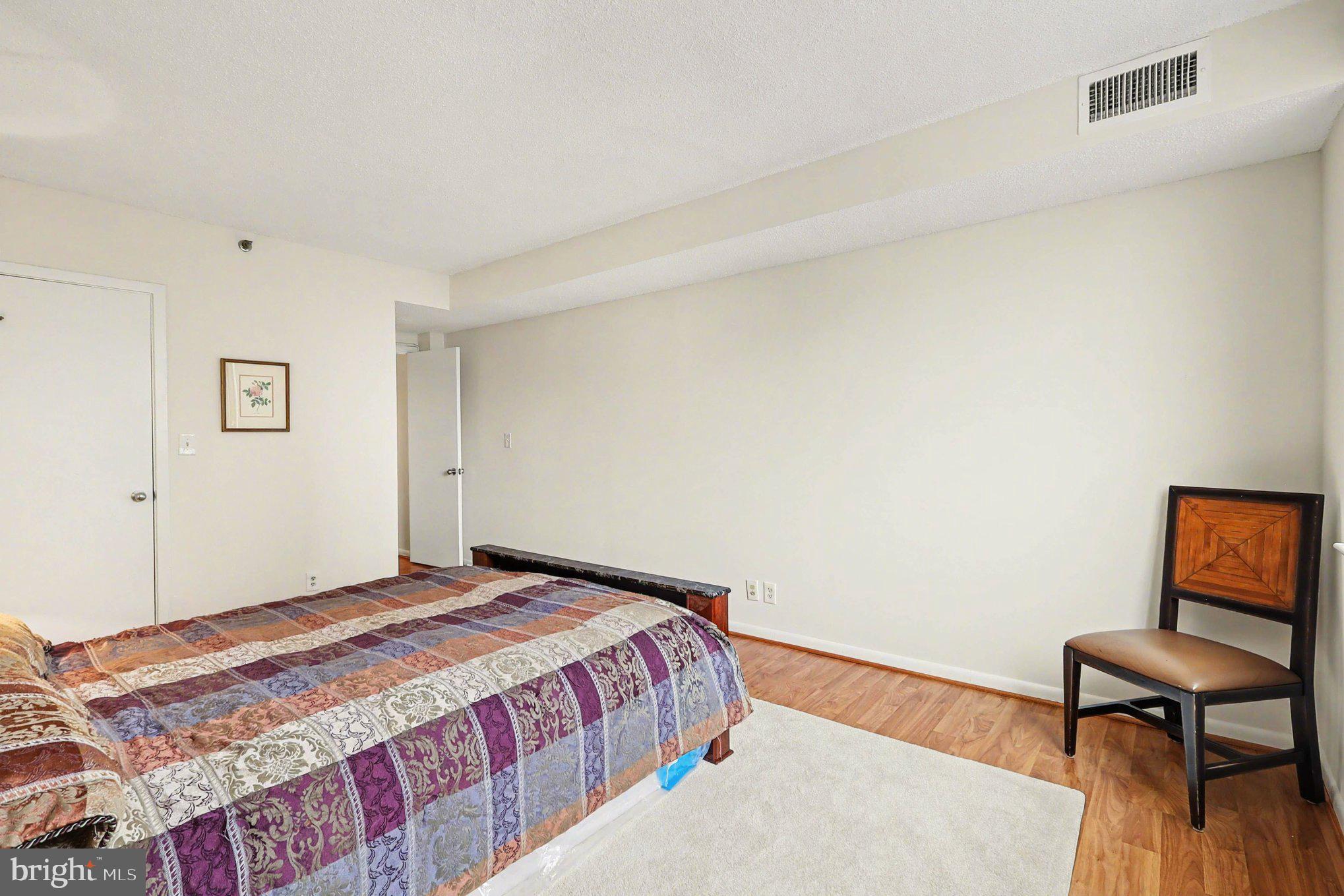 5501 Seminary Road, Unit 1303S Falls Church, VA 22041 - Photo 13 of 25