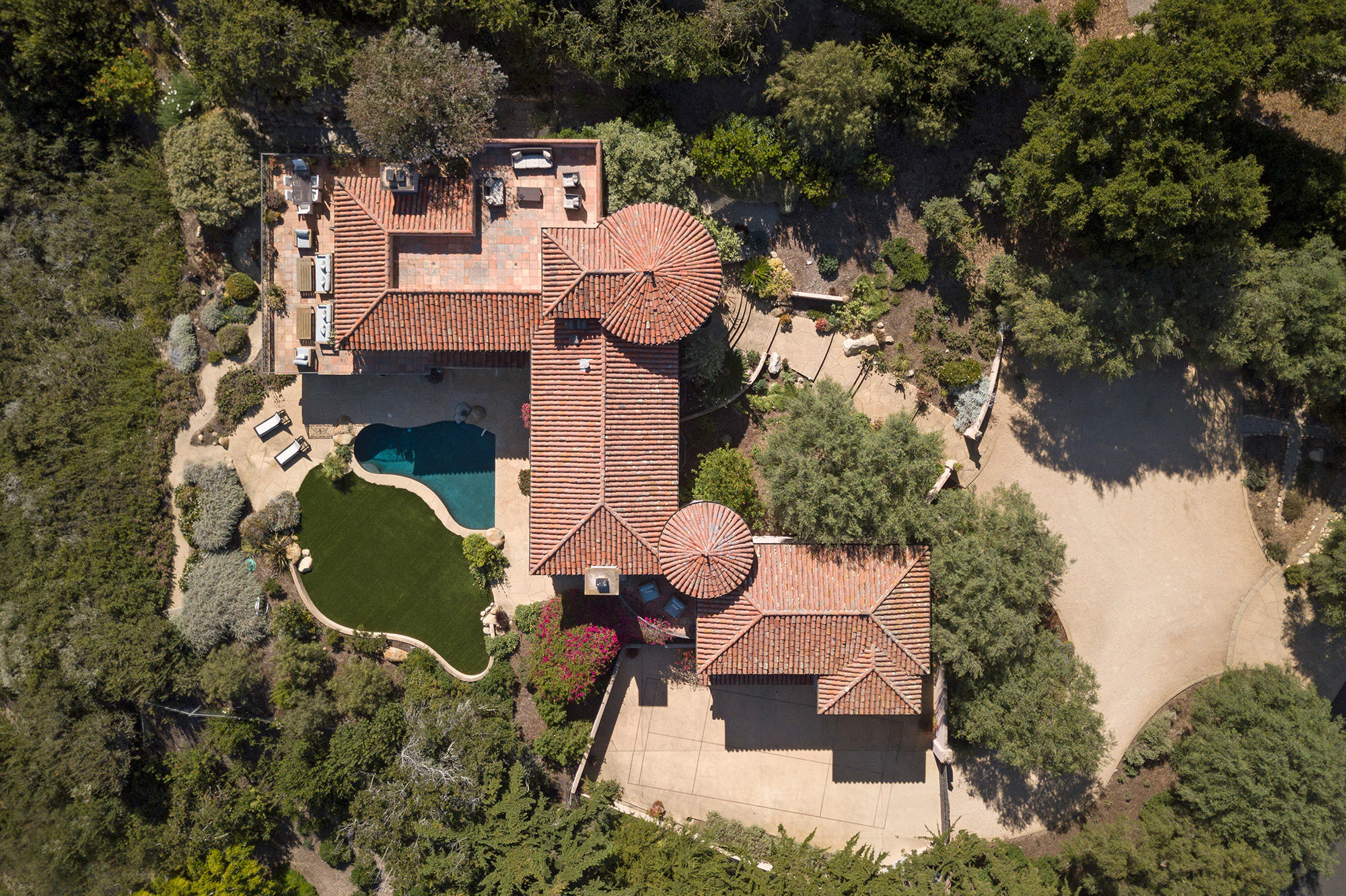 4045 Bajada Lane Santa Barbara, CA 93110 - Photo 9 of 32 an aerial view of a house with swimming pool and outdoor seating