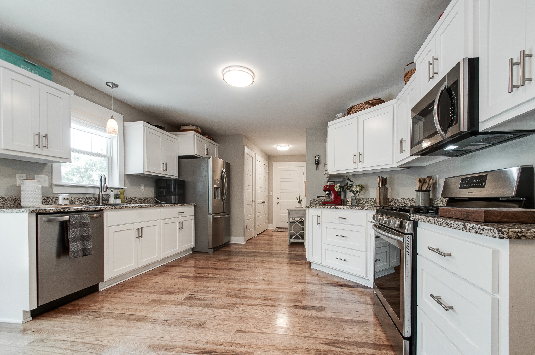 807 Blakemore Road Dickson, TN 37055 - Photo 4 of 14 Gallery Image 4
