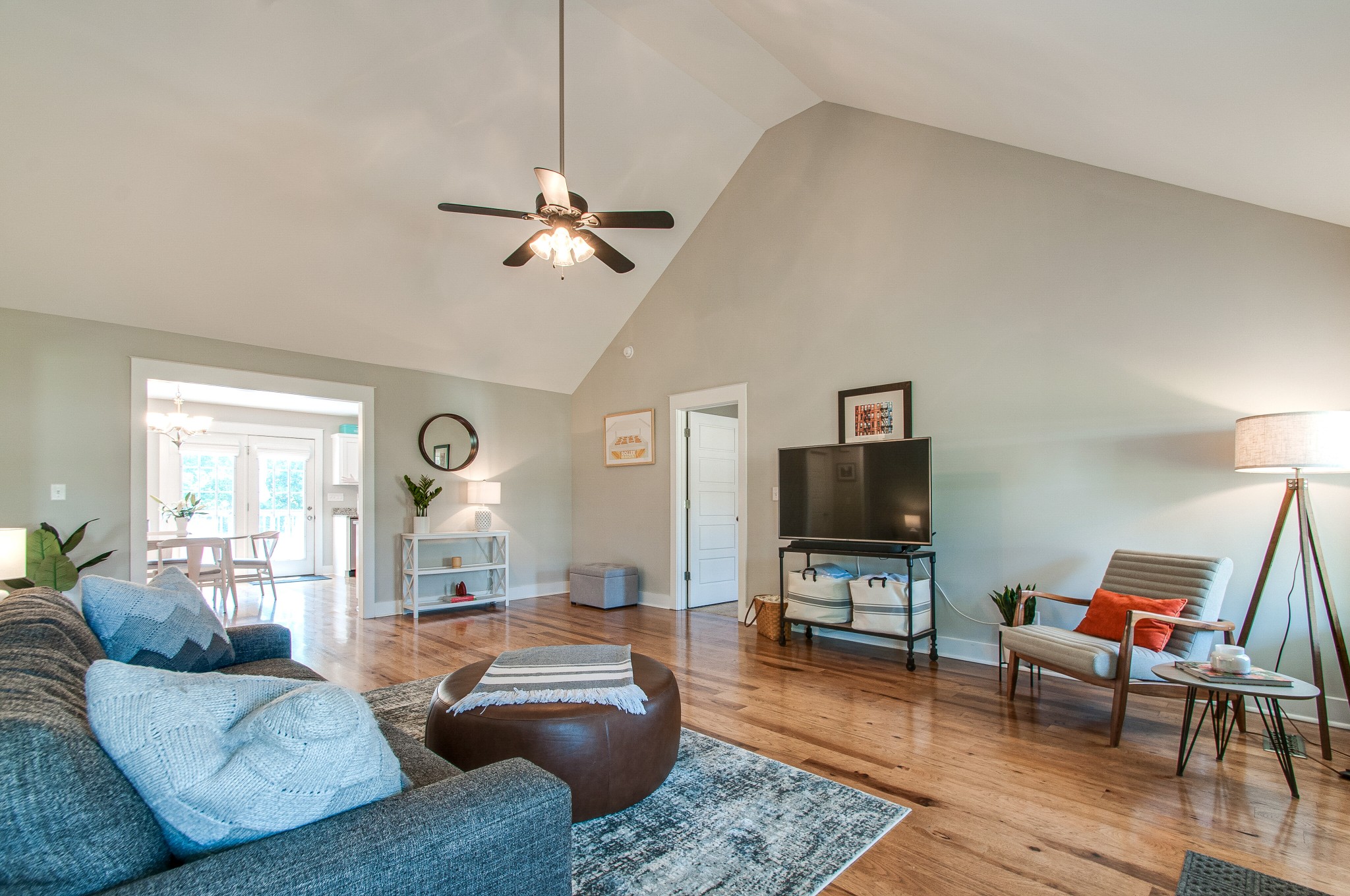 807 Blakemore Road Dickson, TN 37055 - Photo 5 of 14 Gallery Image 5