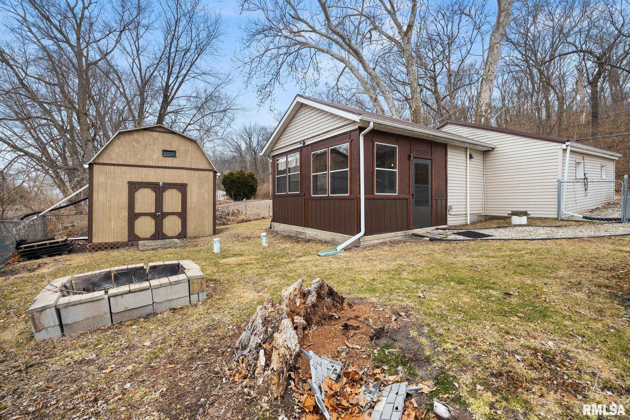 12245 Sunset Drive Manito, IL 61546 - Photo 22 of 28