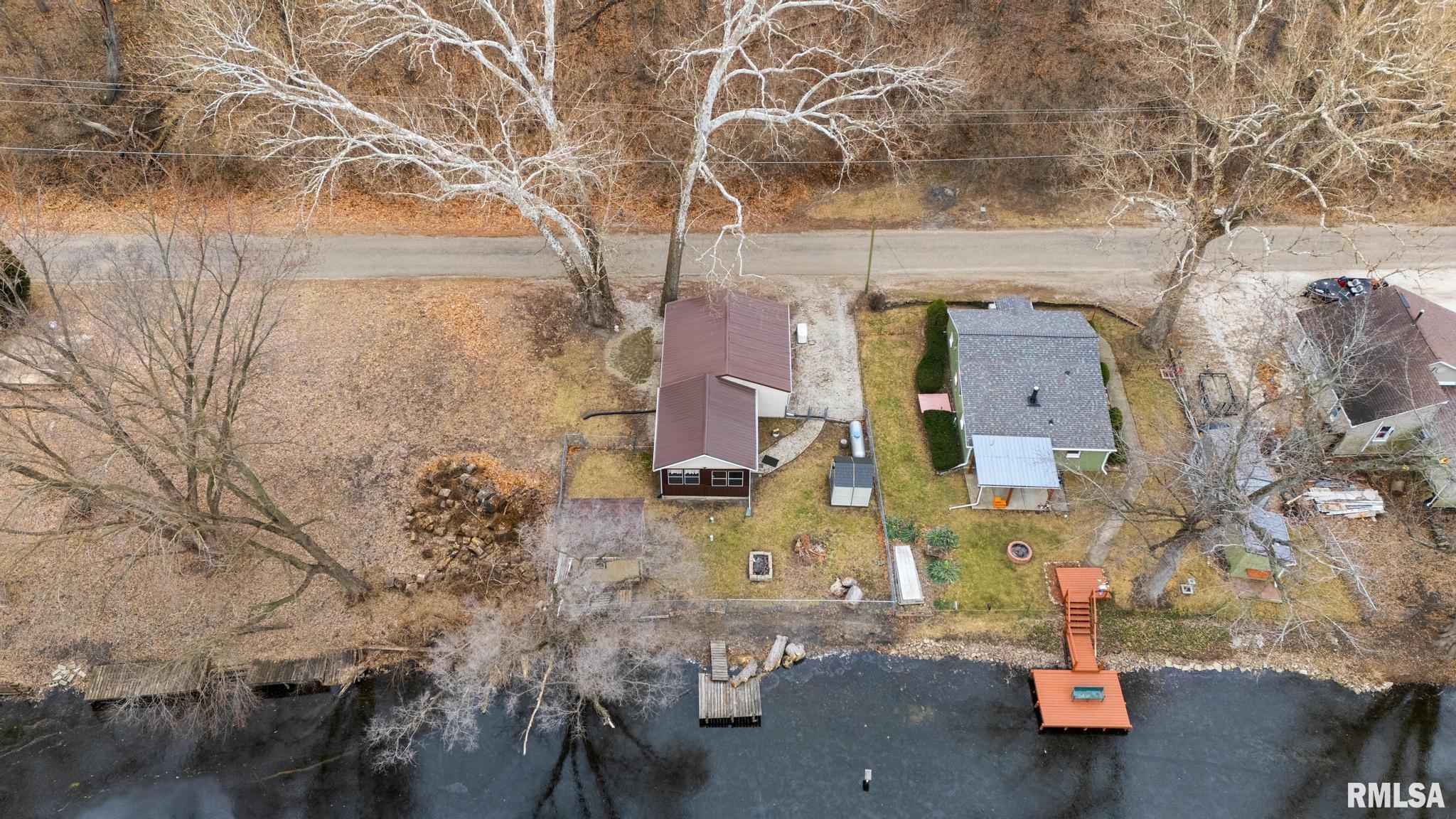 12245 Sunset Drive Manito, IL 61546 - Photo 3 of 28