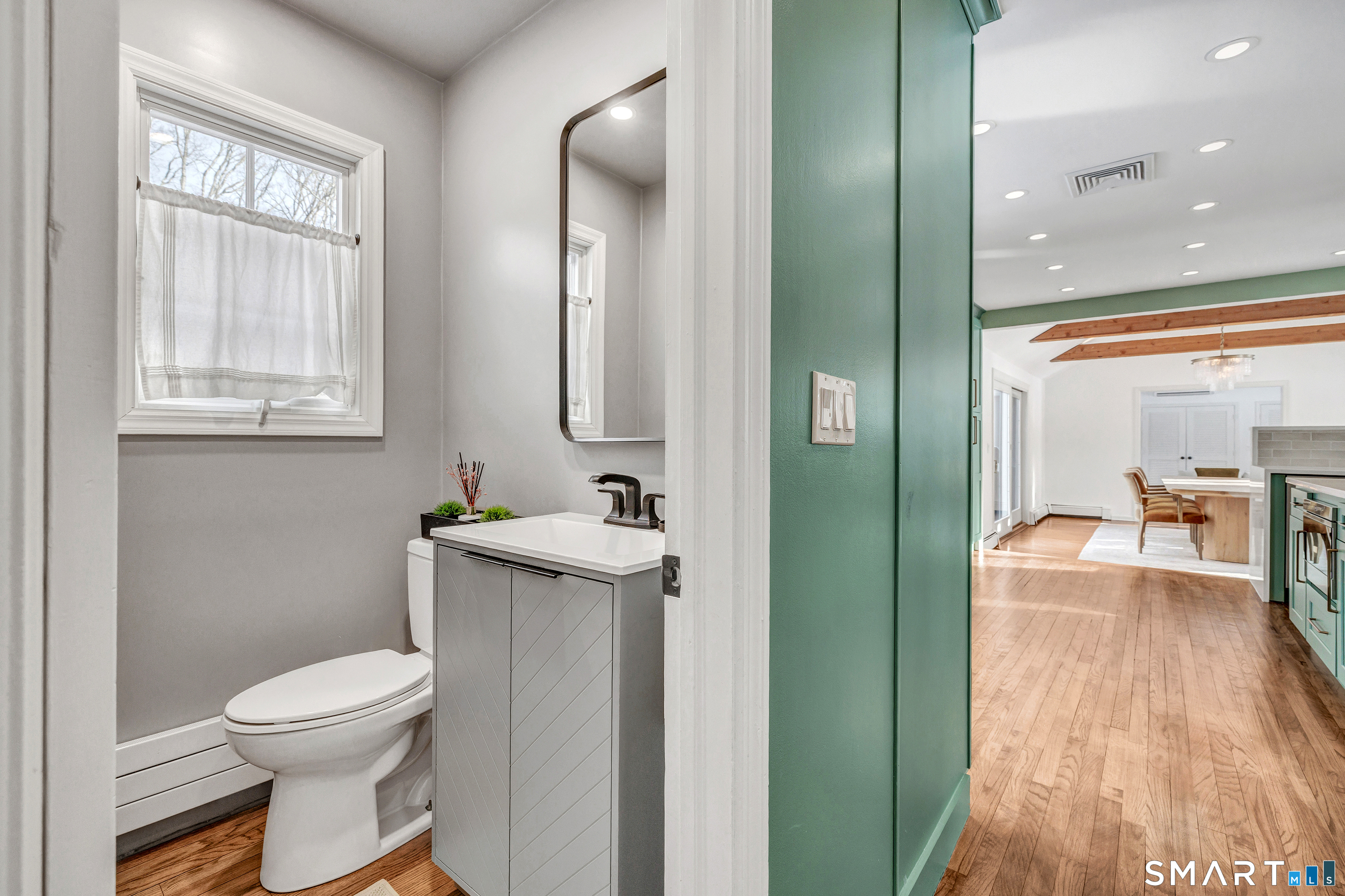 7 Birch Hill Road Weston, CT 06883 - Photo 11 of 32