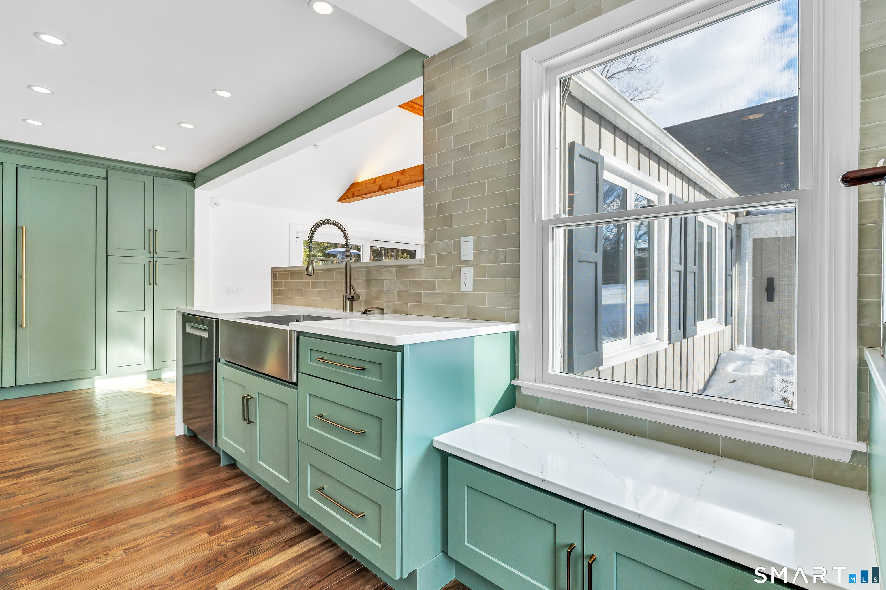 7 Birch Hill Road Weston, CT 06883 - Photo 8 of 32