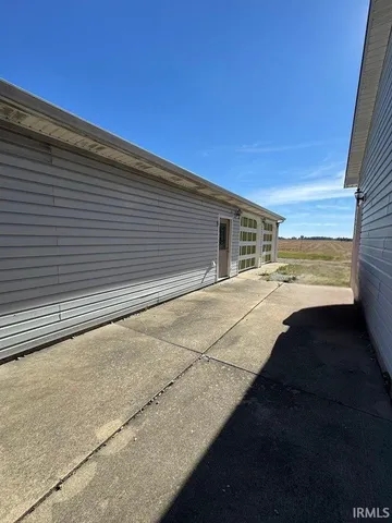 $349,900 | 6739 North 700 West, Sharpsville, IN 46068