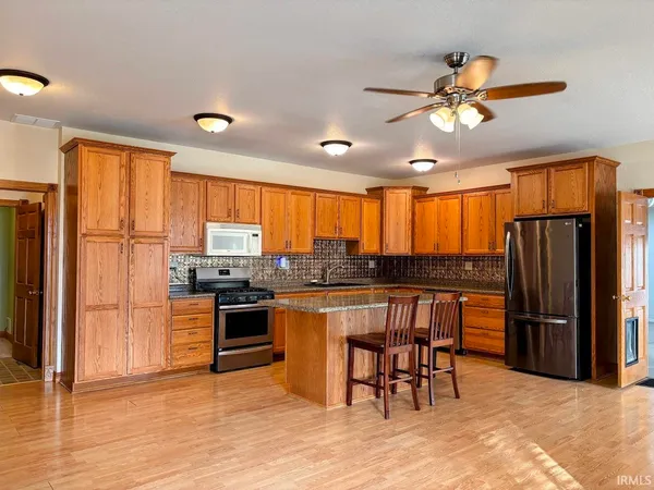 $335,000 | 6739 North 700 West, Sharpsville, IN 46068