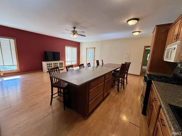 $349,900 | 6739 North 700 West, Sharpsville, IN 46068