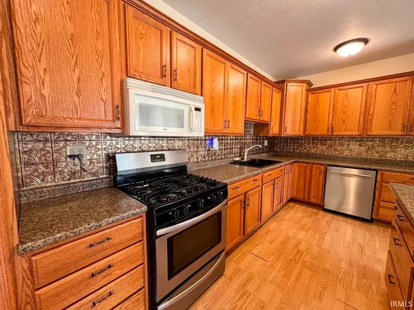 $335,000 | 6739 North 700 West, Sharpsville, IN 46068