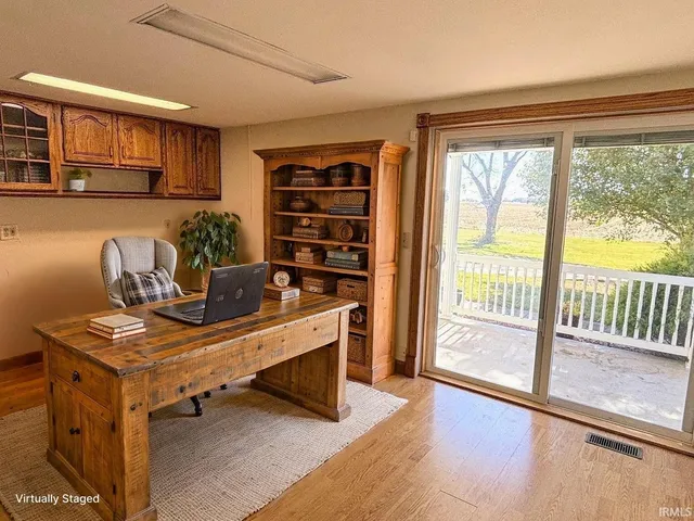 $349,900 | 6739 North 700 West, Sharpsville, IN 46068