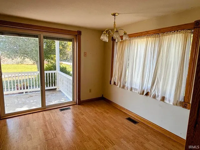 $349,900 | 6739 North 700 West, Sharpsville, IN 46068