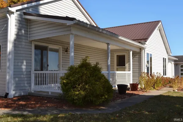 $335,000 | 6739 North 700 West, Sharpsville, IN 46068