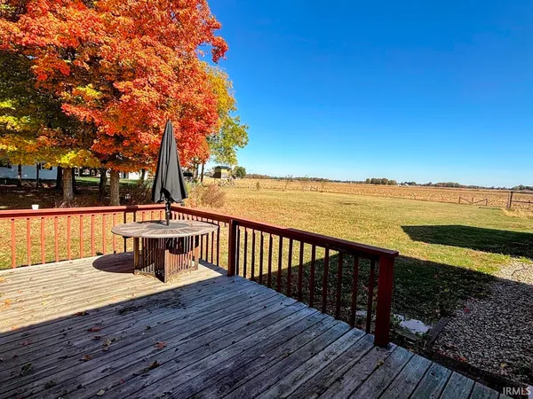 $335,000 | 6739 North 700 West, Sharpsville, IN 46068