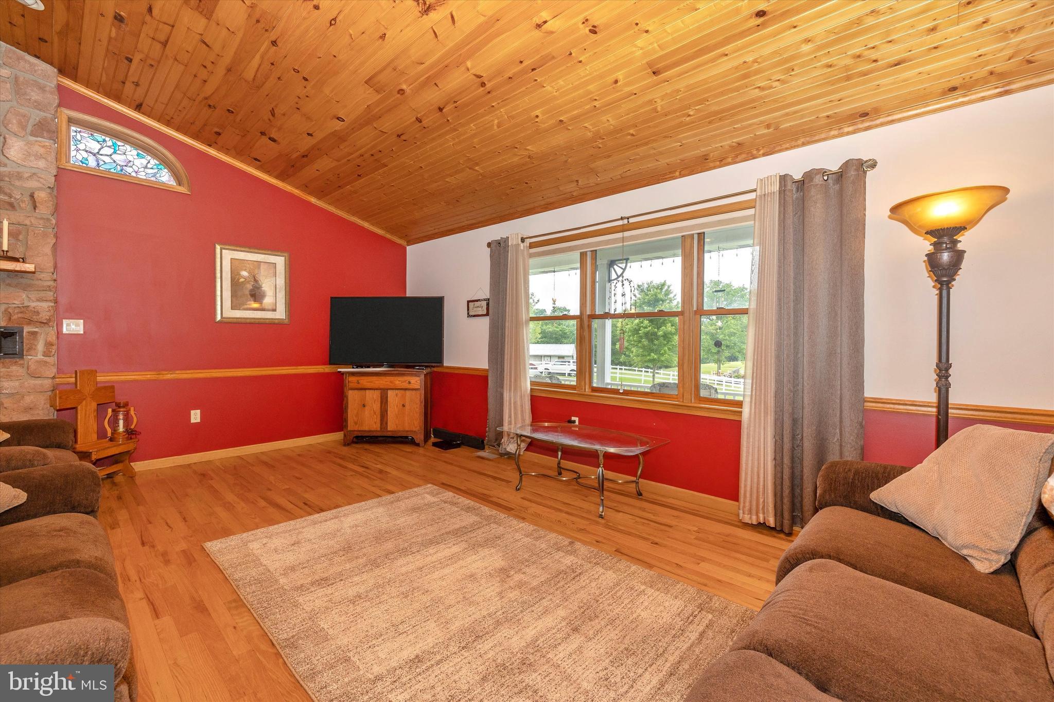 9506 Rocky Ridge Road Rocky Ridge, MD 21778 - Photo 16 of 83 Great Room