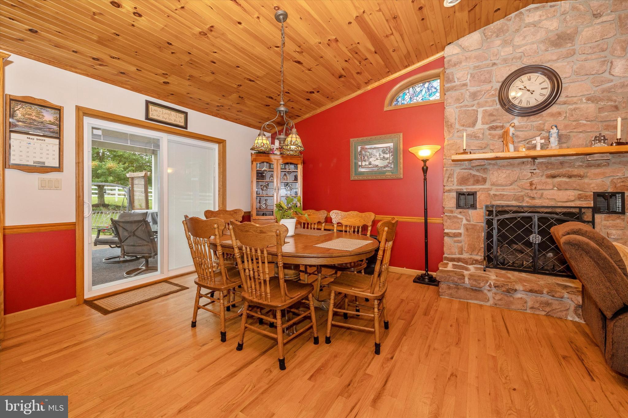 9506 Rocky Ridge Road Rocky Ridge, MD 21778 - Photo 20 of 83 Dining Area
