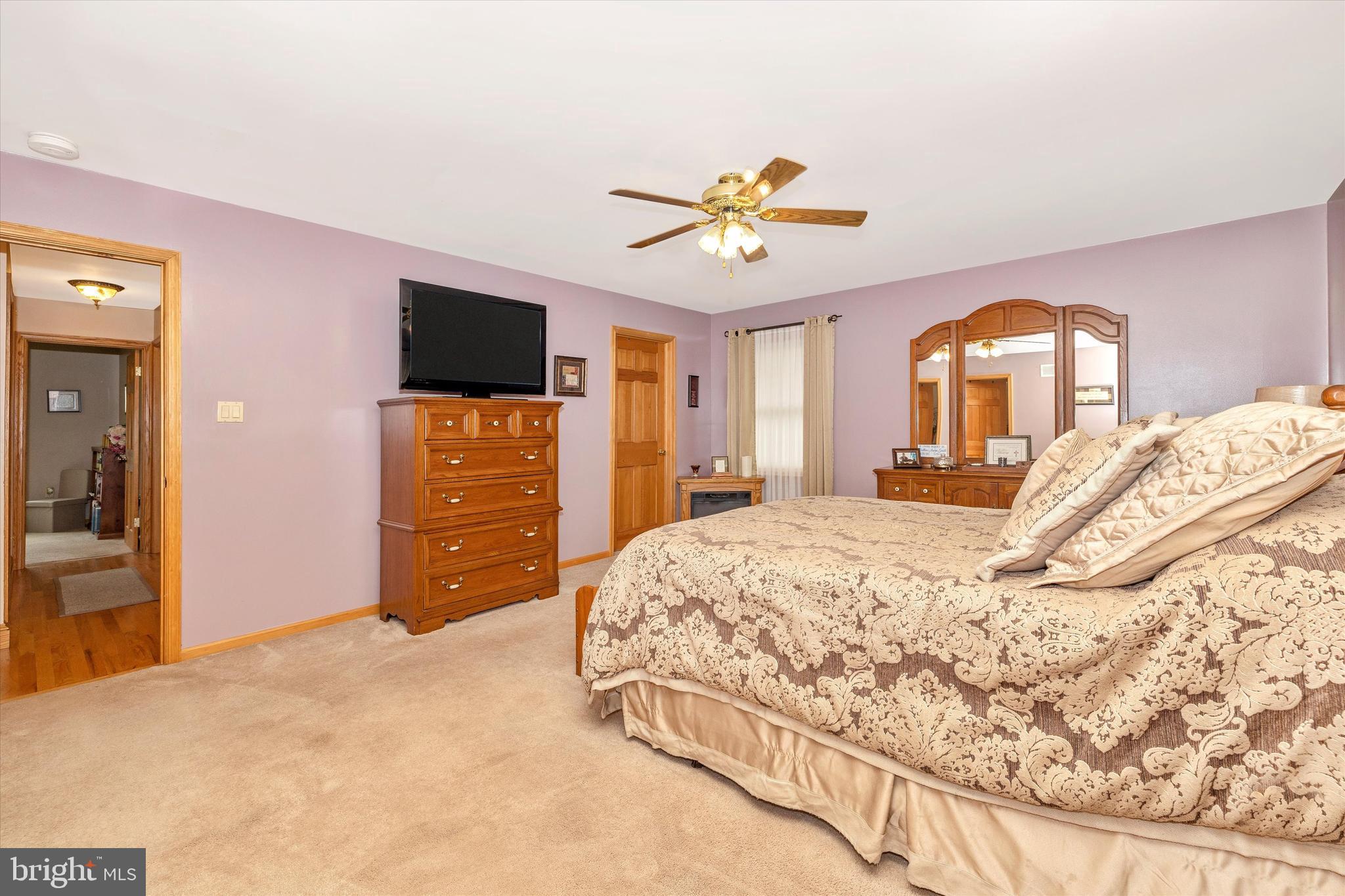 9506 Rocky Ridge Road Rocky Ridge, MD 21778 - Photo 30 of 83 Primary Bedroom