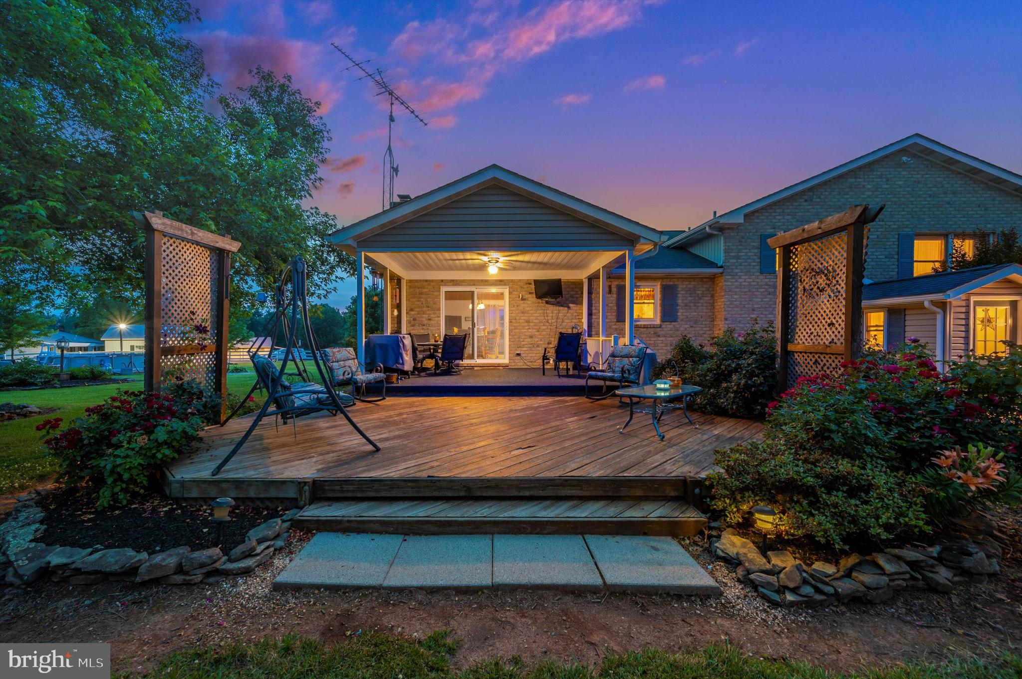 9506 Rocky Ridge Road Rocky Ridge, MD 21778 - Photo 7 of 83 Twilight Patio