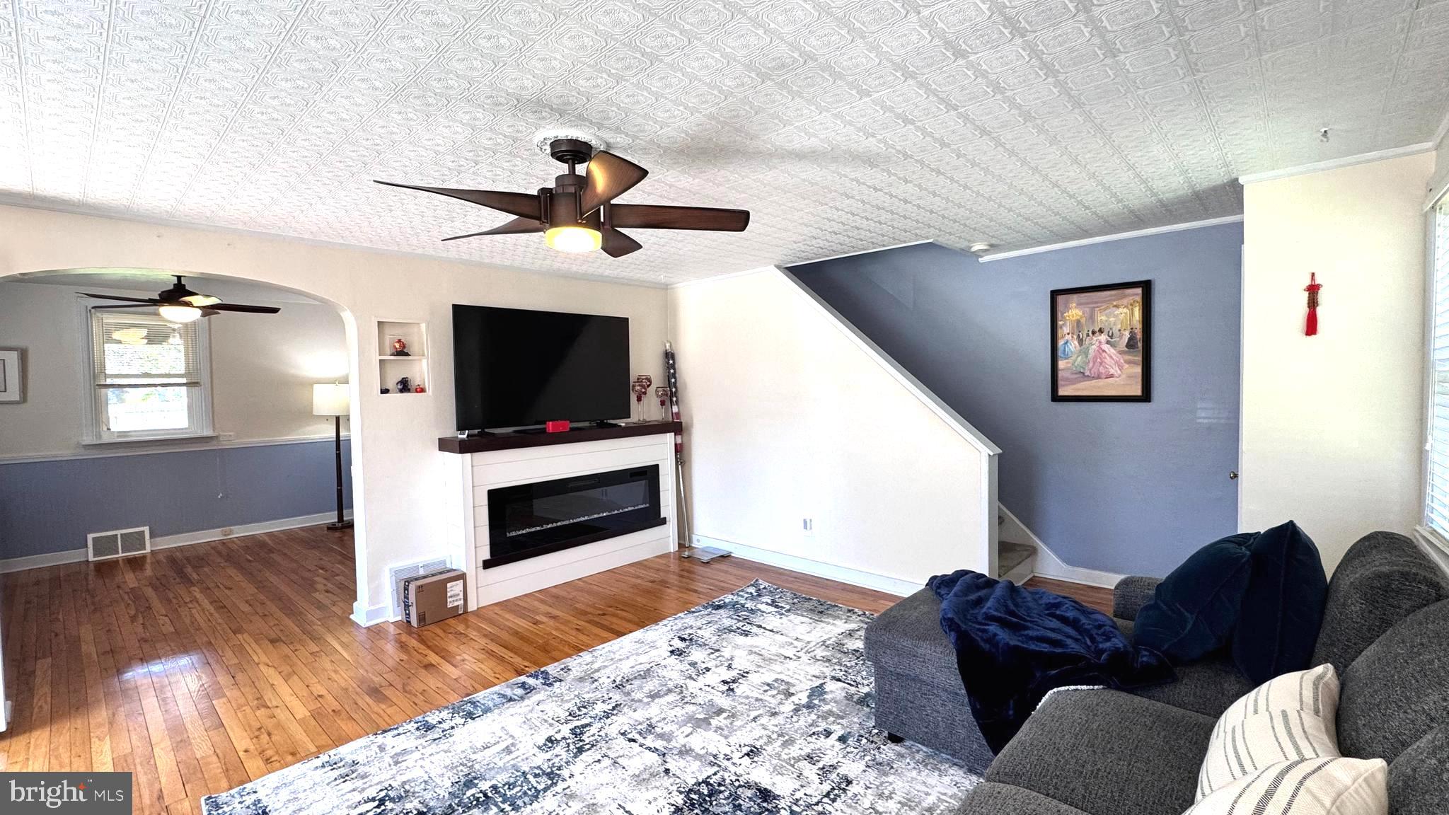 1029 Lamb Road Secane, PA 19018 - Photo 7 of 78