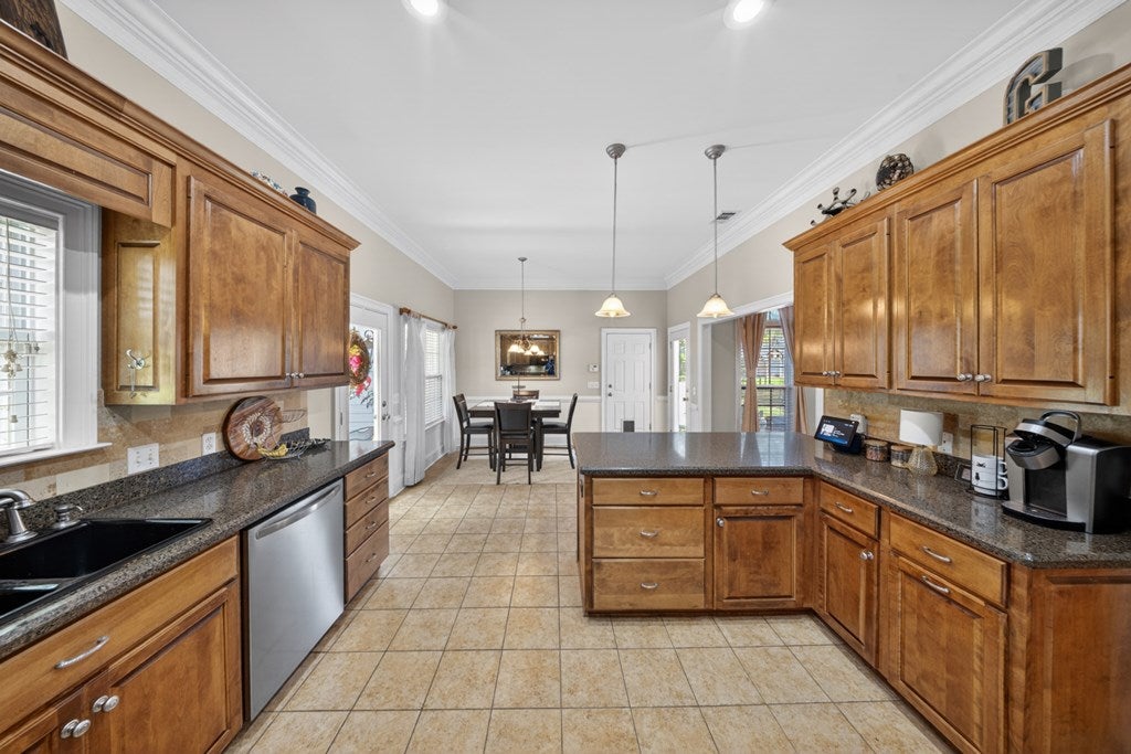 4873 Summit Ridge Road Valdosta, GA 31602 - Photo 7 of 75 Gallery Image 7