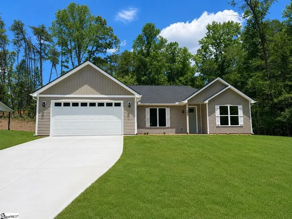 $424,690 | 944 Tubbs Mountain Road, Travelers Rest, SC 29690