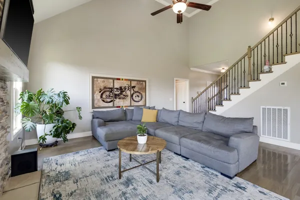 $775,000 | 94 Branham Mill Road, Gallatin, TN 37066