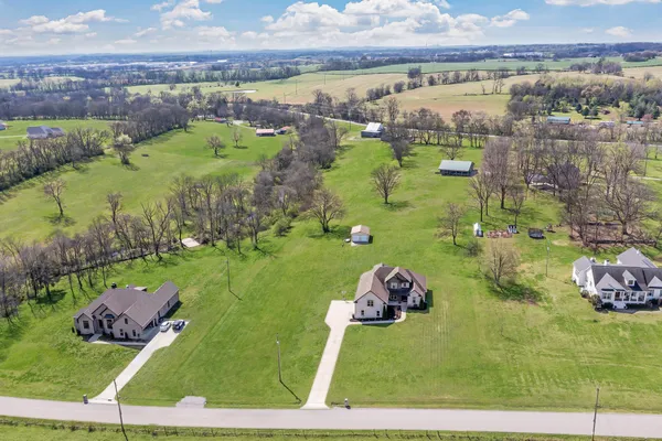 $775,000 | 94 Branham Mill Road, Gallatin, TN 37066