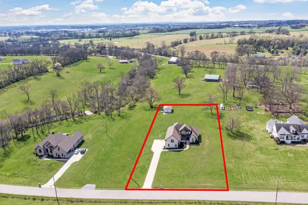$775,000 | 94 Branham Mill Road, Gallatin, TN 37066