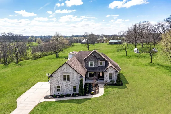 $775,000 | 94 Branham Mill Road, Gallatin, TN 37066