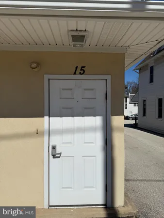 $1,750 | 15 West Central Avenue, Paoli, PA 19301