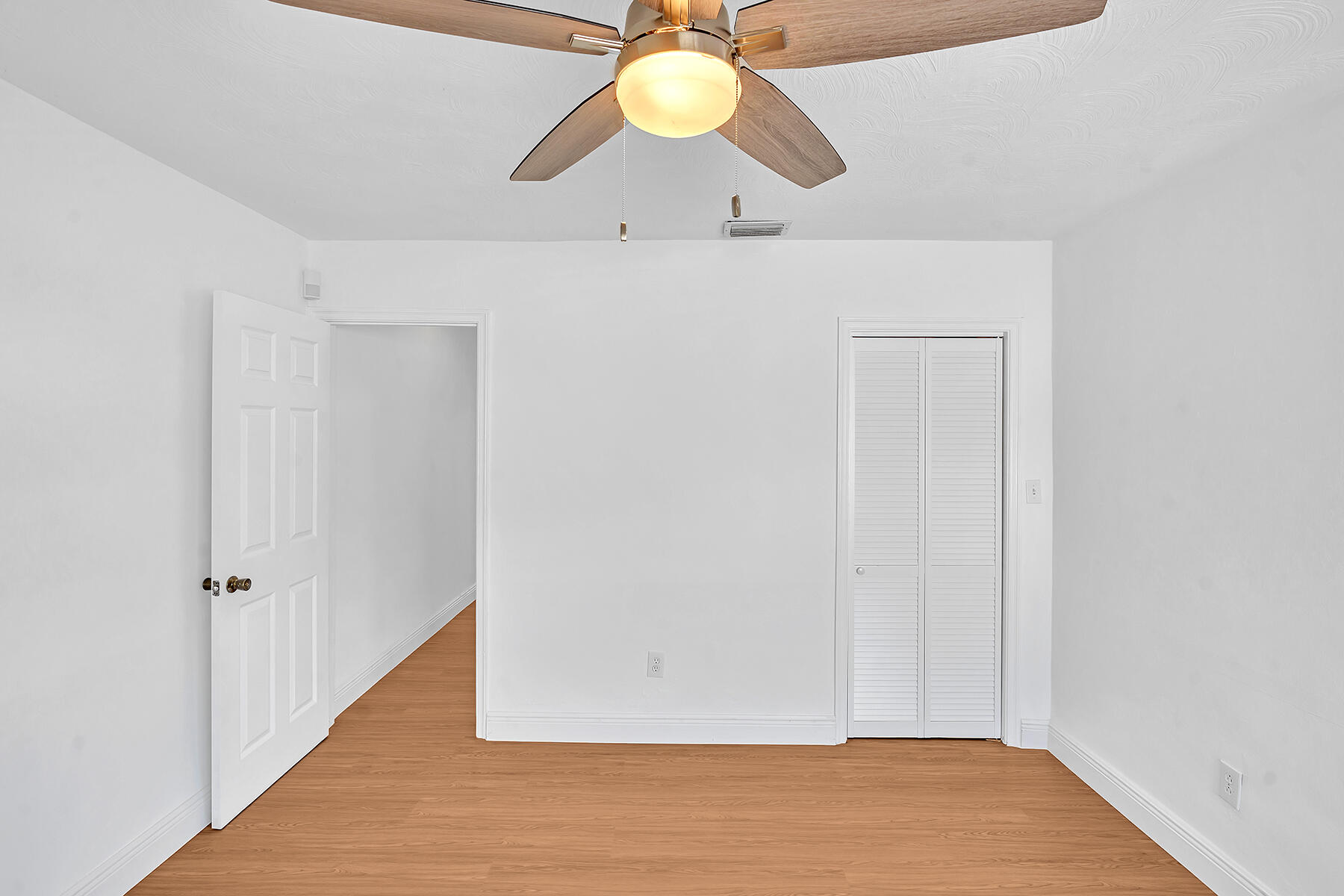 301 Gulfstream Drive Delray Beach, FL 33444 - Photo 31 of 56 DSC00146