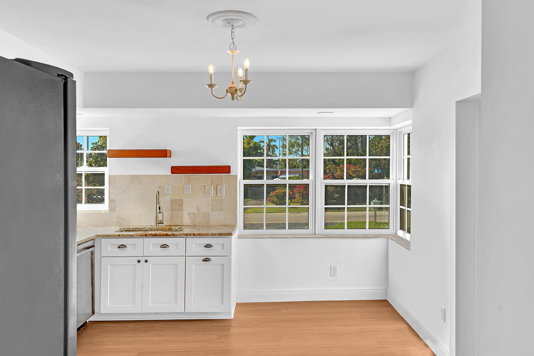 301 Gulfstream Drive Delray Beach, FL 33444 - Photo 9 of 56 DSC00041