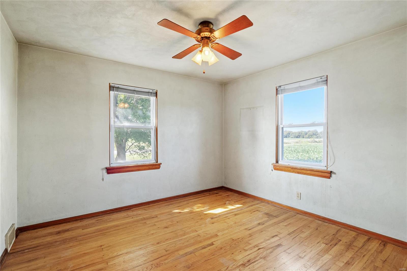 26243 Highway 177 Hoyleton, IL 62803 - Photo 20 of 25