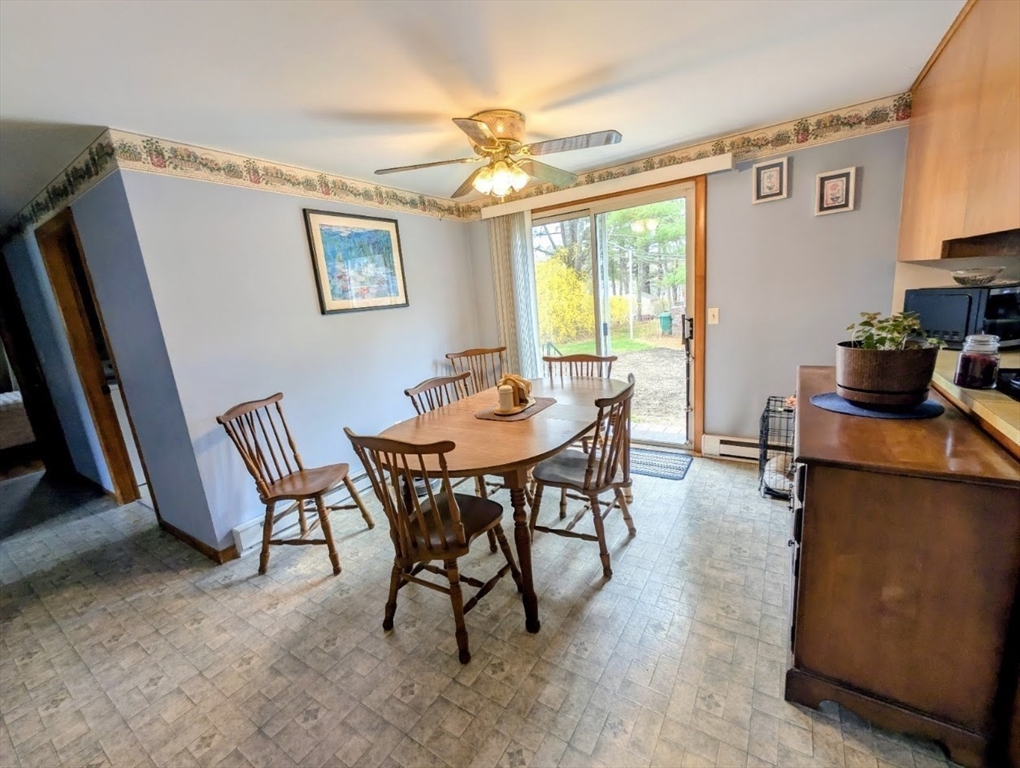16 Pinewood Drive Webster, MA 01570 - Photo 5 of 39