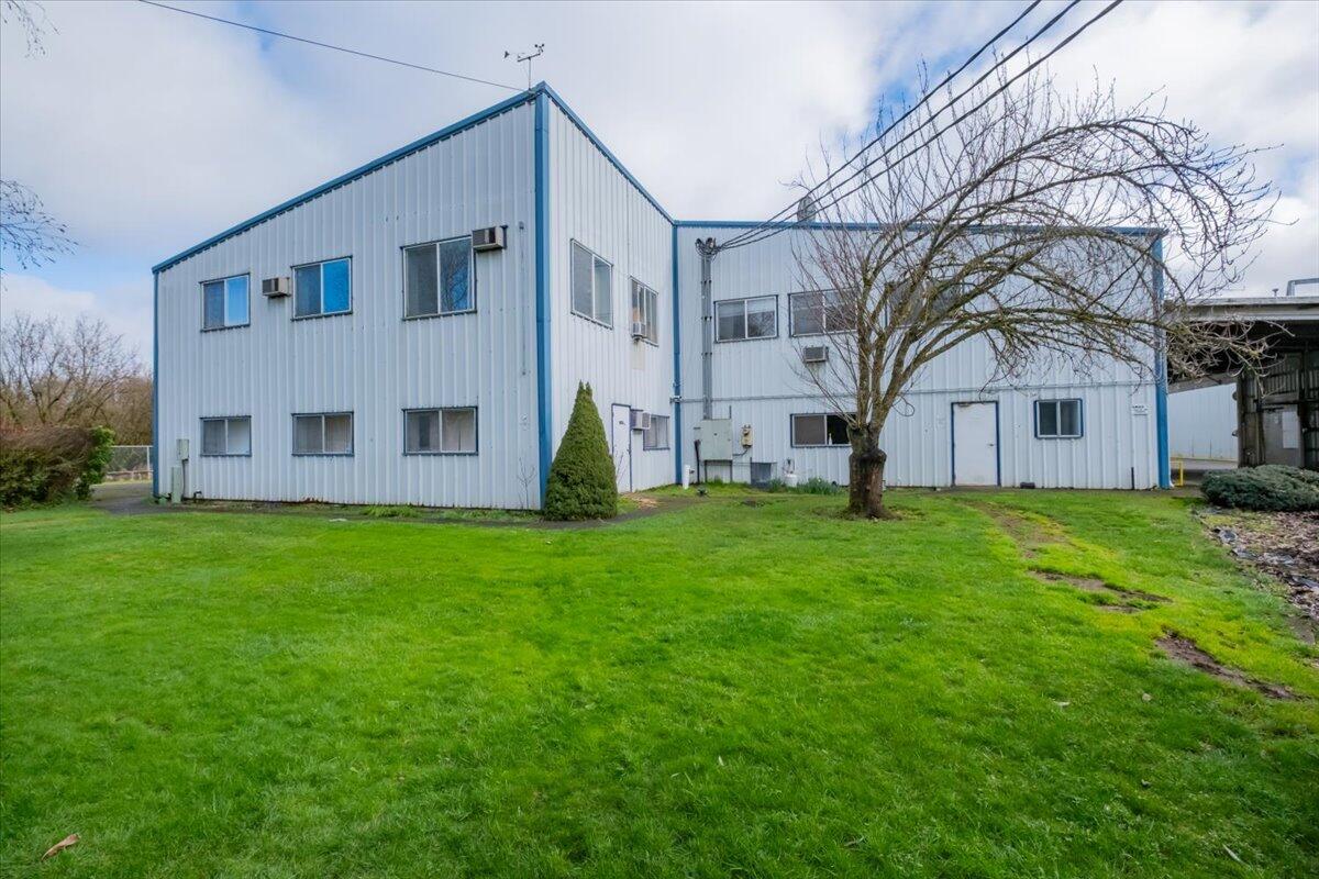 23301 McKibben Road Sheridan, OR 97378 - Photo 7 of 48 8