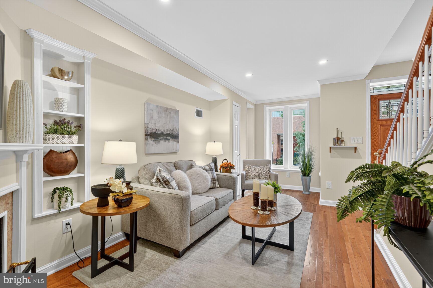 1410 C Street Southeast Washington, DC 20003 - Photo 2 of 19 Southern exposure in the living room