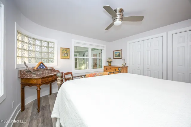 $999,997 | 703 Mosley Street, Ocean Springs, MS 39564