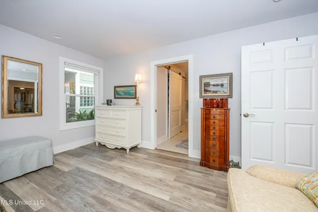 $999,997 | 703 Mosley Street, Ocean Springs, MS 39564