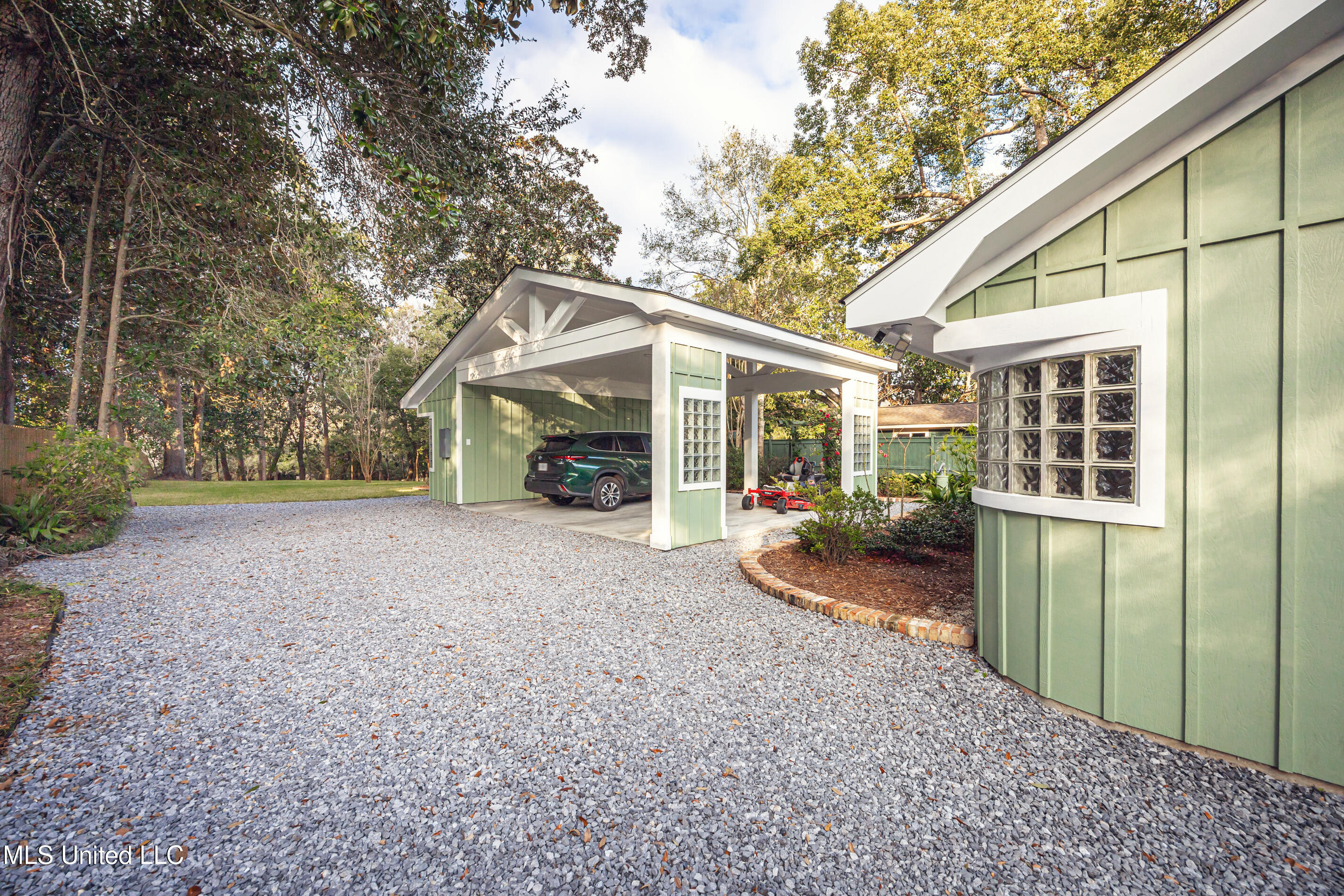 703 Mosley Street Ocean Springs, MS 39564 - Photo 59 of 82 IMG_0681