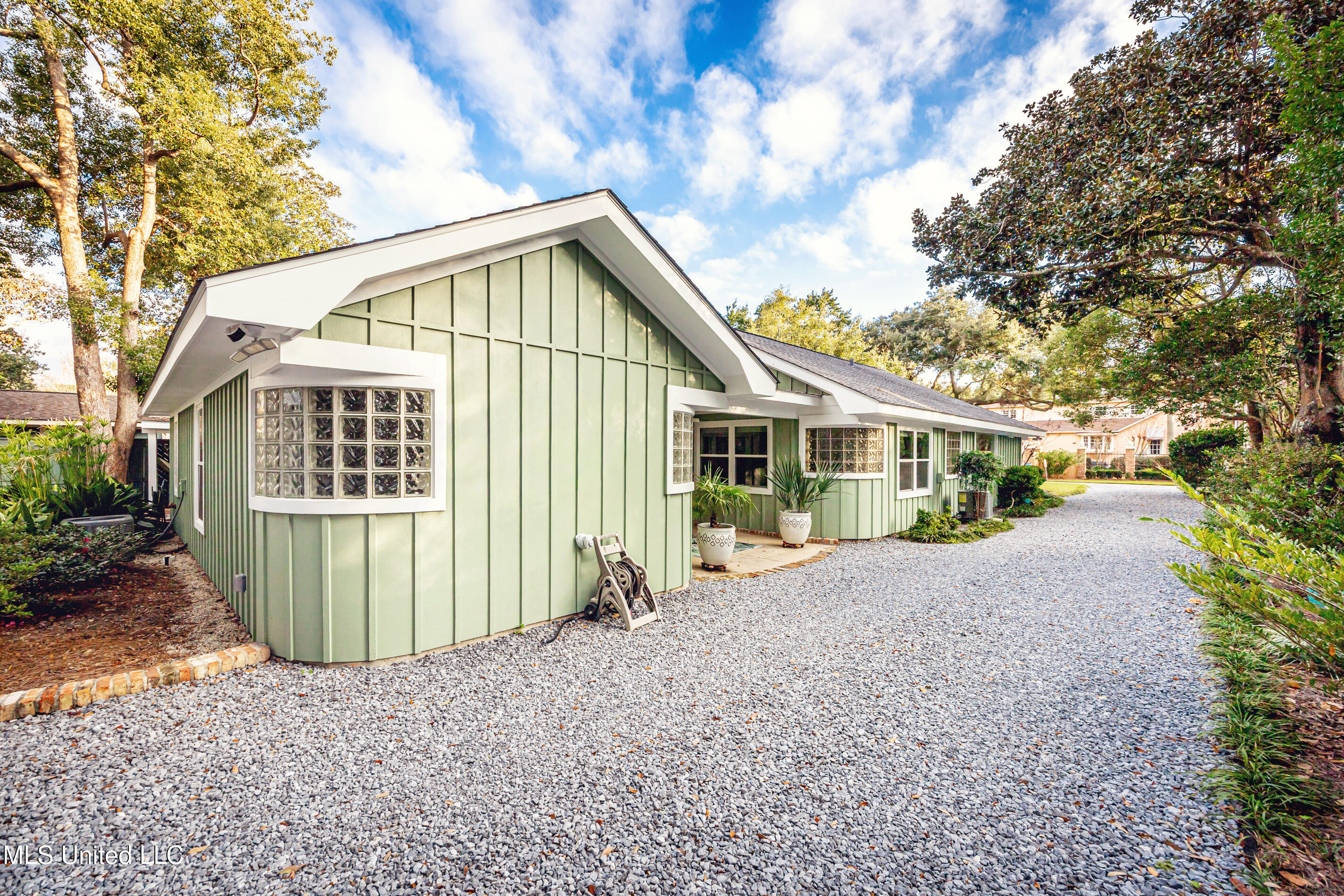 703 Mosley Street Ocean Springs, MS 39564 - Photo 60 of 82 IMG_0669