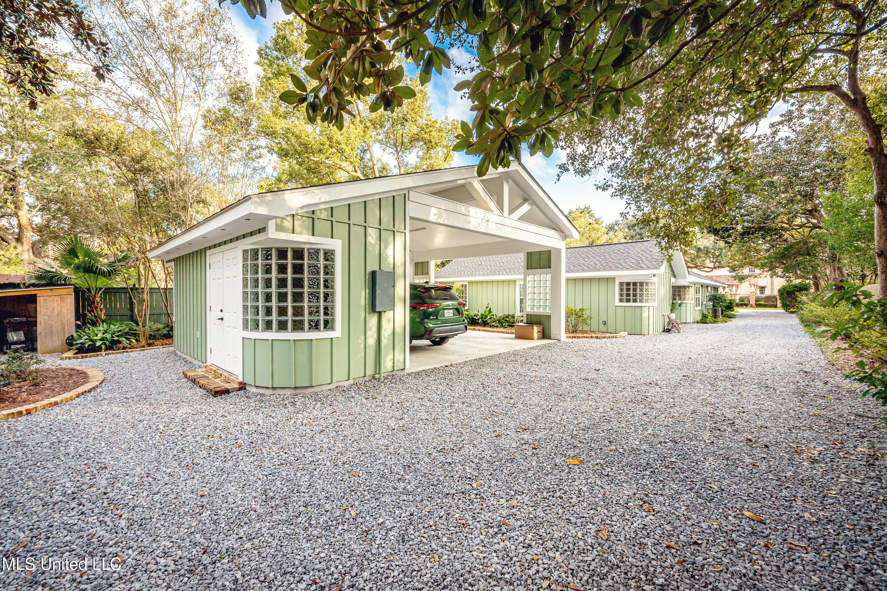 703 Mosley Street Ocean Springs, MS 39564 - Photo 62 of 82 IMG_0663