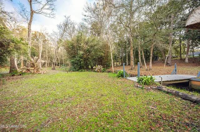 $999,997 | 703 Mosley Street, Ocean Springs, MS 39564