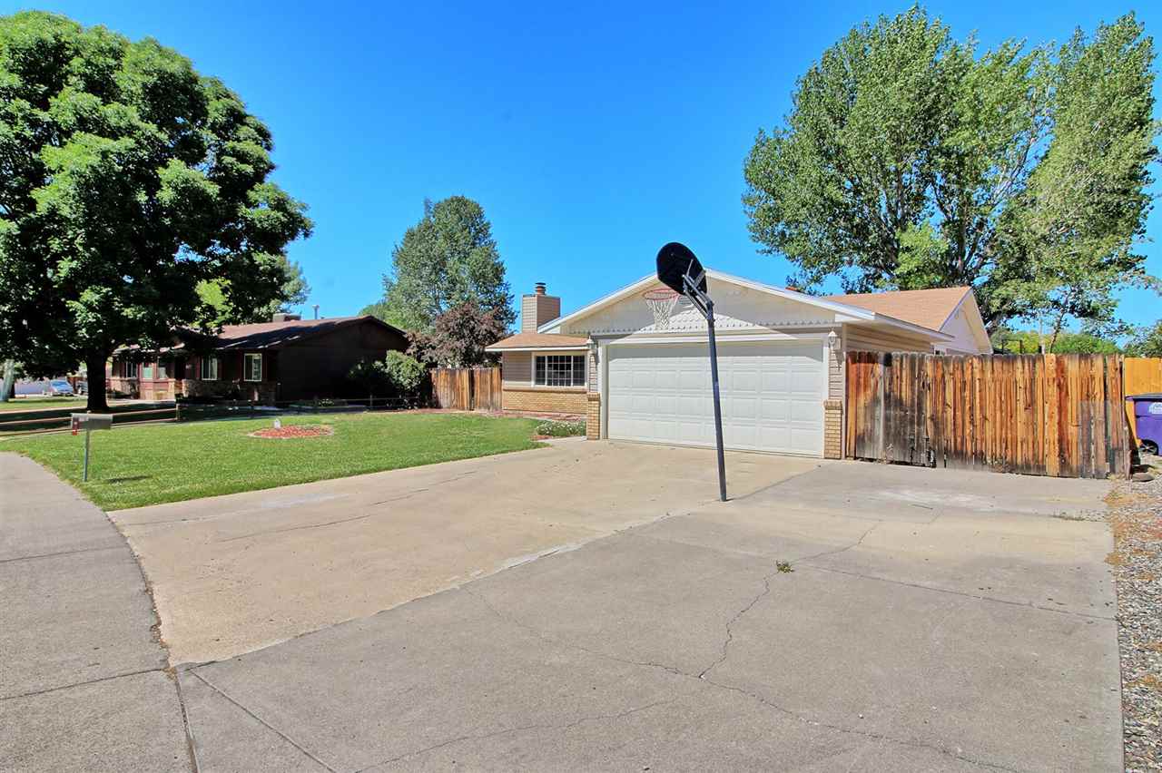 629 Ox Bow Road Grand Junction, CO 81504 - Photo 2 of 22 Gallery Image 2