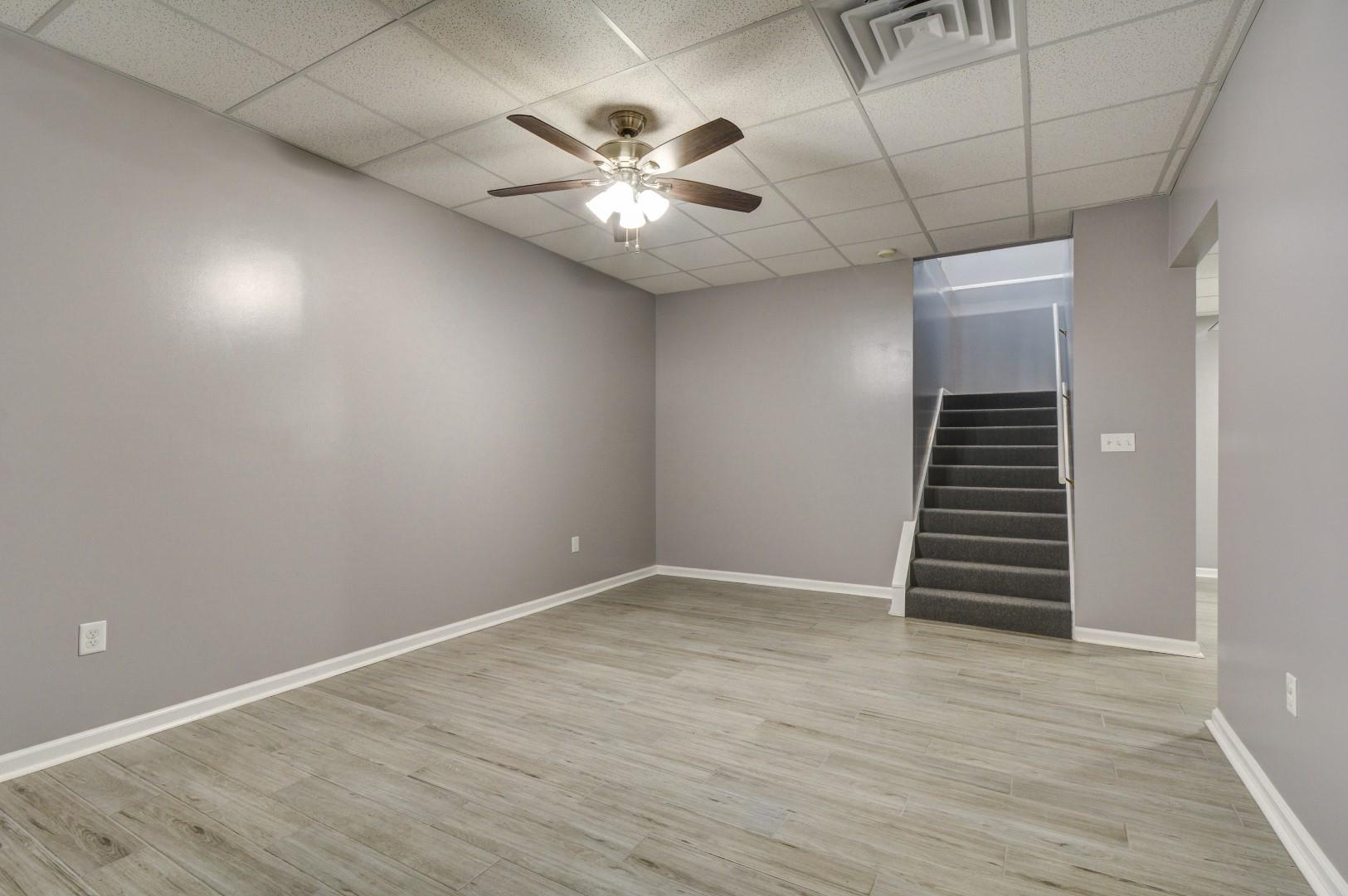 1202 Chapmansboro Road Chapmansboro, TN 37035 - Photo 25 of 30 Gallery Image 25