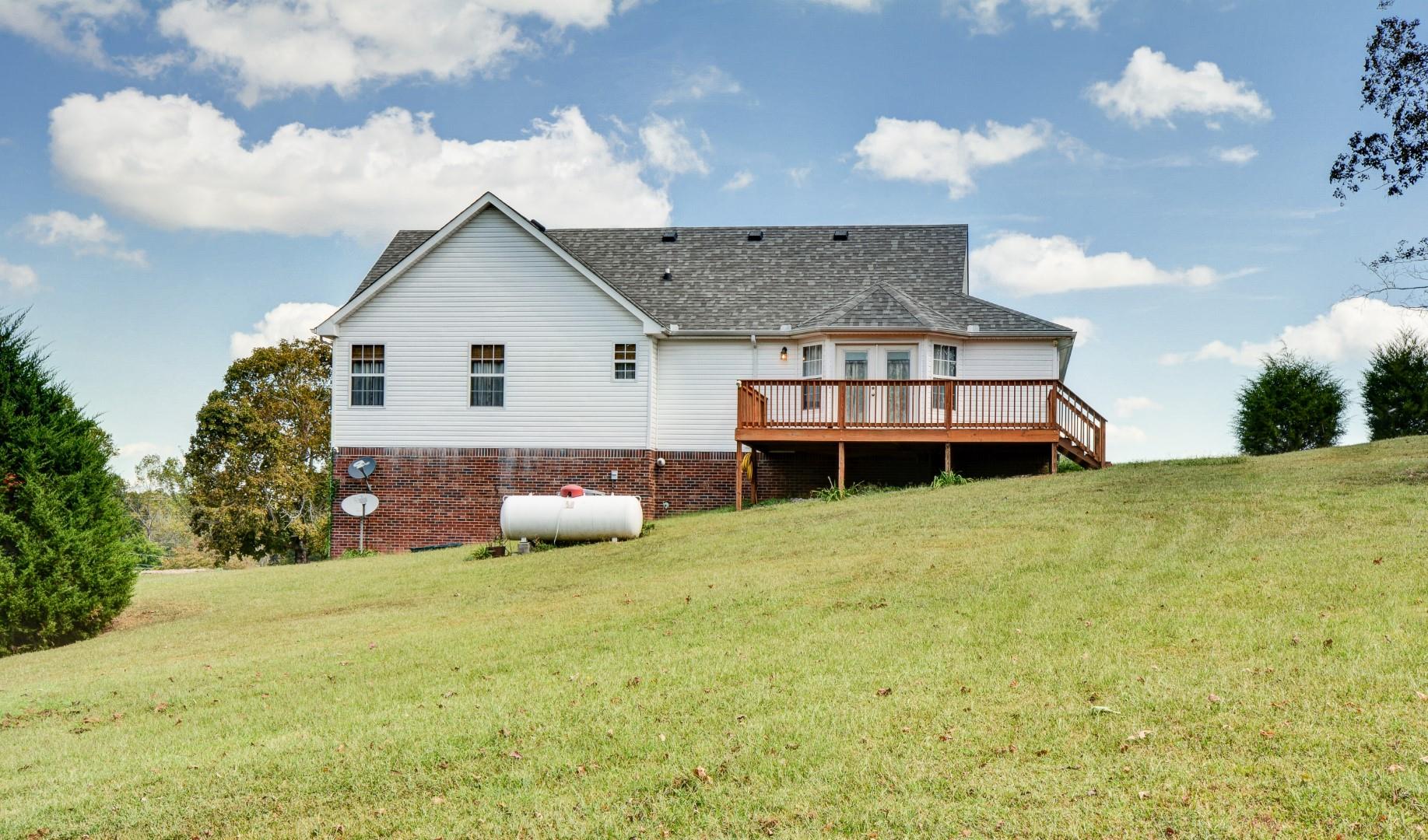 1202 Chapmansboro Road Chapmansboro, TN 37035 - Photo 6 of 30 Gallery Image 6