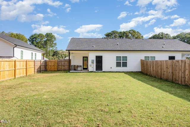 $239,900 | 903 West Anderson Street, Unit 1/2, Selma, NC 27576