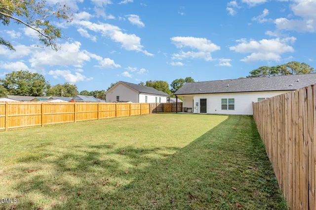 $239,900 | 903 West Anderson Street, Unit 1/2, Selma, NC 27576