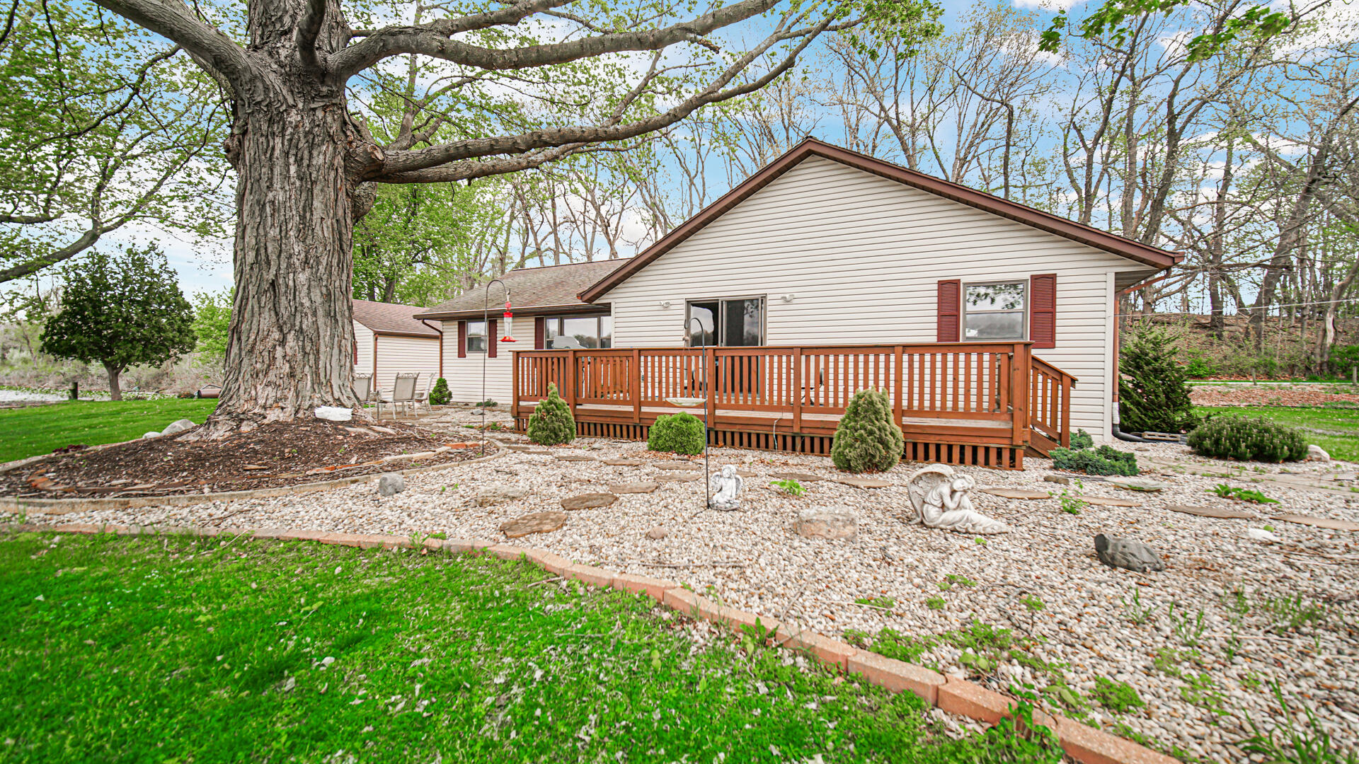 1588 West Severs Road La Porte, IN 46350 - Photo 29 of 34 1920x1080