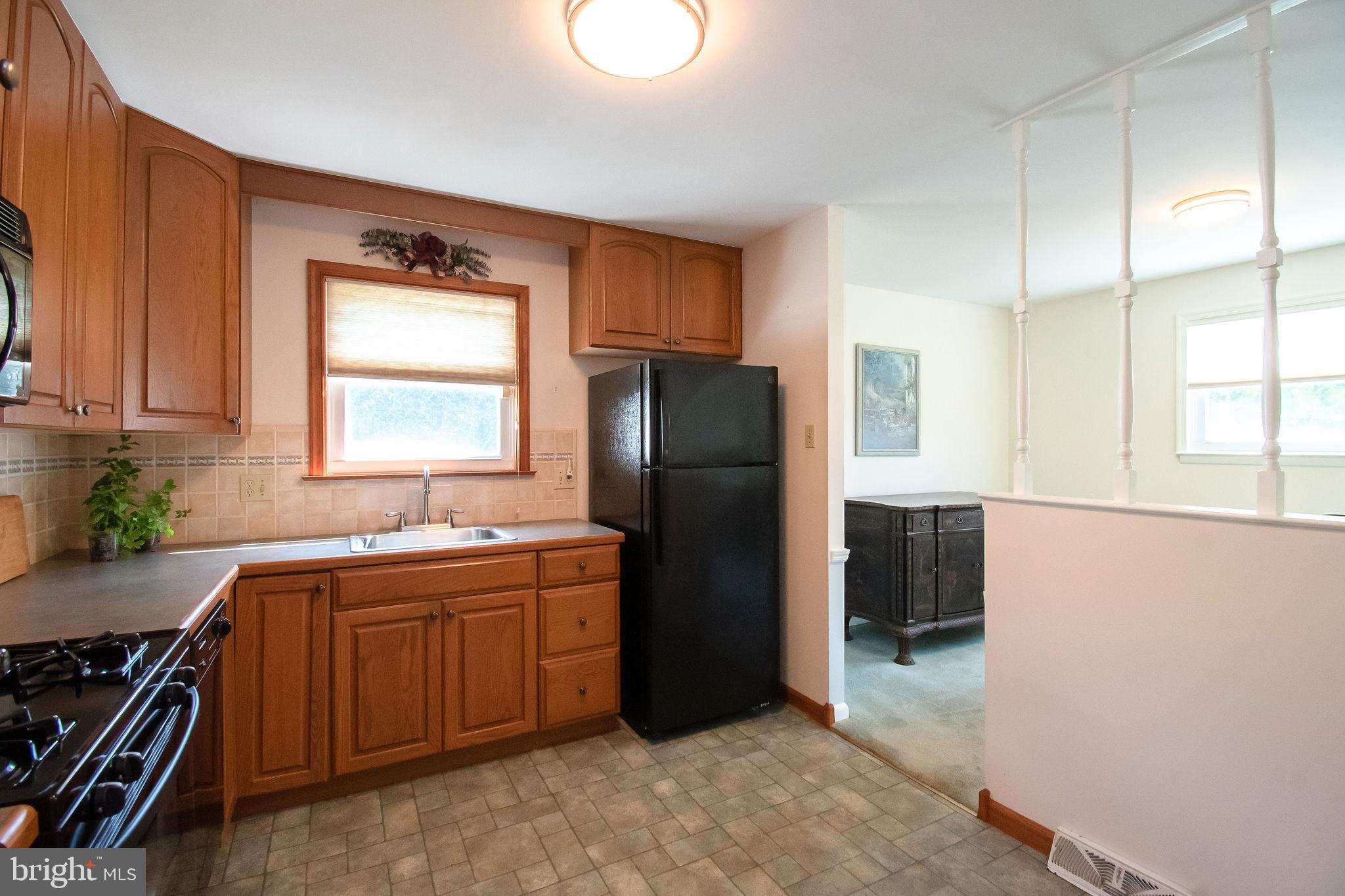 1235 Tulip Road Warminster, PA 18974 - Photo 15 of 39 Gallery Image 15