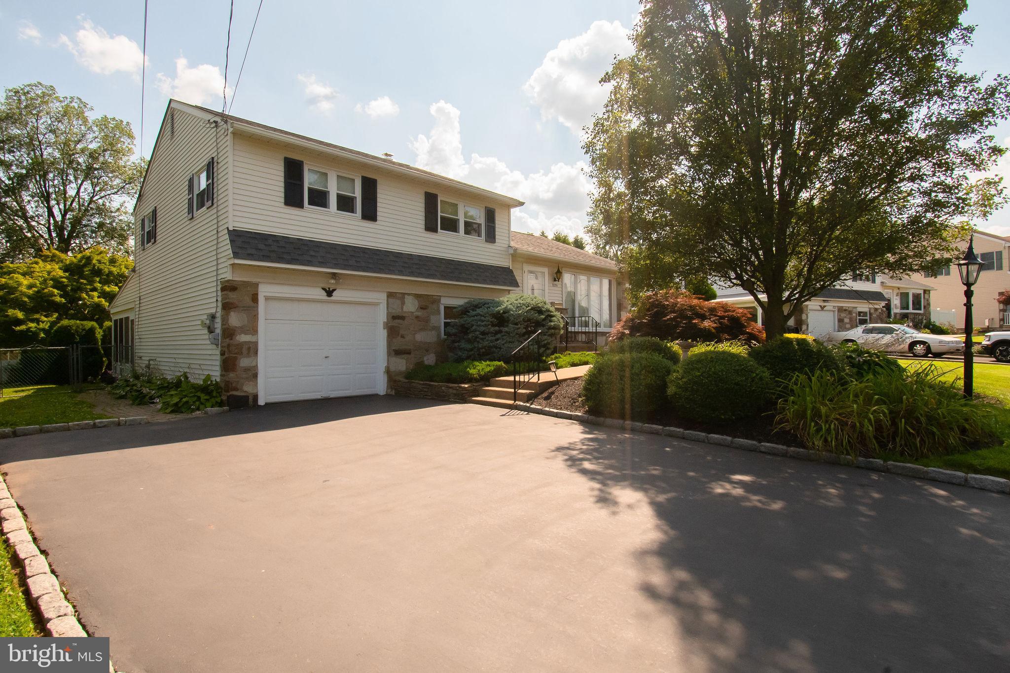 1235 Tulip Road Warminster, PA 18974 - Photo 2 of 39 Gallery Image 2